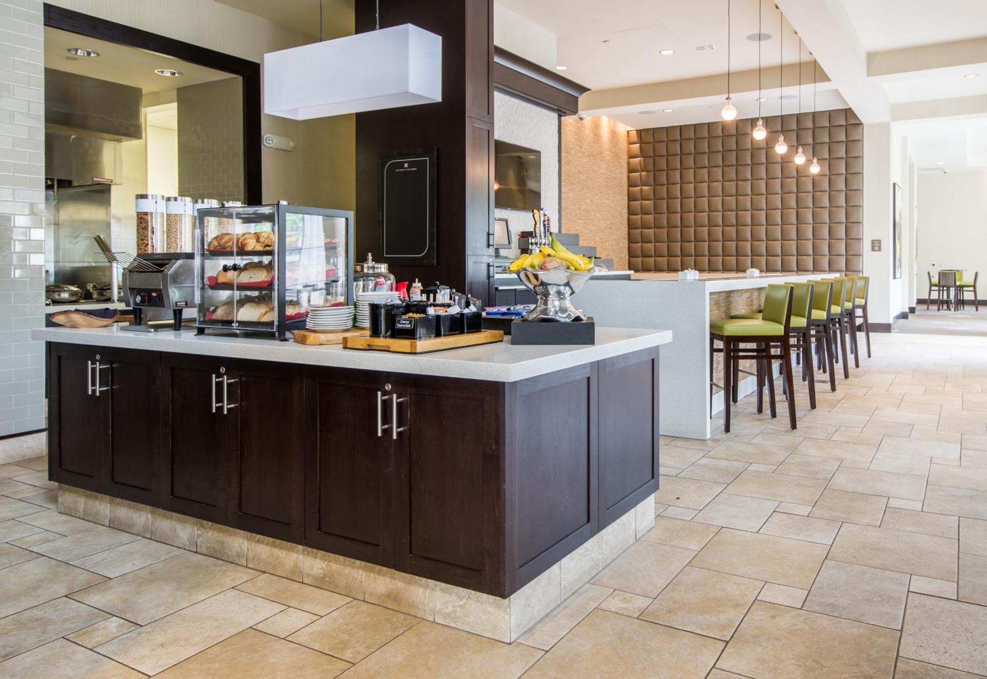 Hilton Garden Inn Raleigh Cary Exterior foto