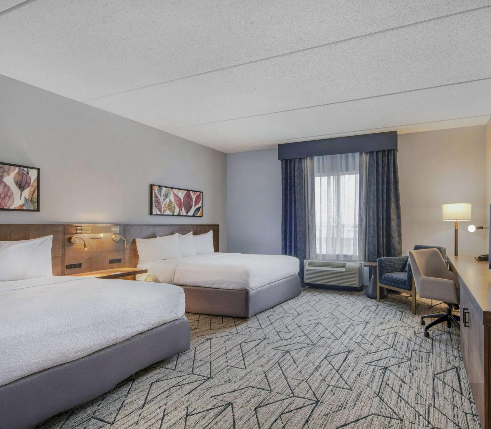 Hilton Garden Inn Raleigh Cary Exterior foto